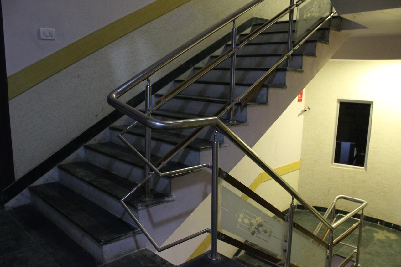Hotel Cradle Inn Ranchi Bagian luar foto